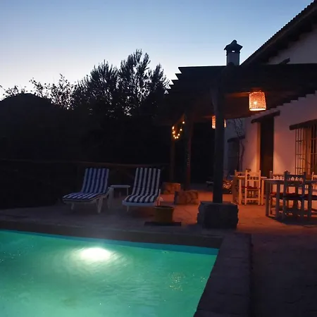 Casa Kisi Cottage, Rural Boutique 2*