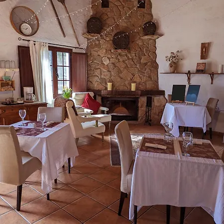 Casa Kisi Cottage, Rural Boutique קולמנאר