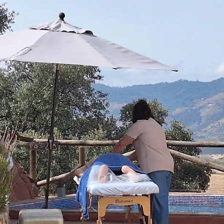 Casa Kisi Cottage, Rural Boutique בית הארחה 2*