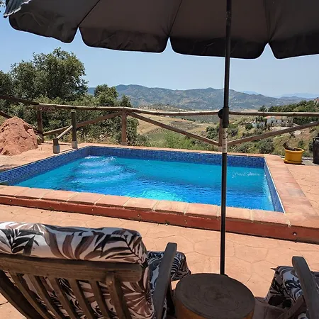 Casa Kisi Cottage, Rural Boutique Casa de hóspedes Colmenar
